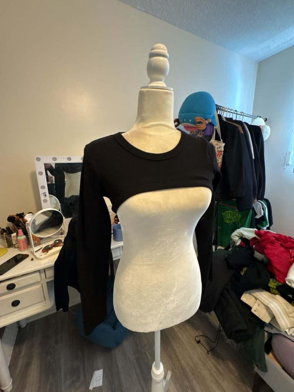 Bozzolo Black Long Sleeve Bolero Shrug Crop Top Size Large